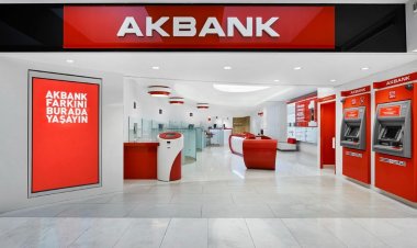 Akbank Müjdeli Haberle Geldi! O Şartı Sağlayan Kişilere Tam Tamına 1000 TL Hediye Ediyor!