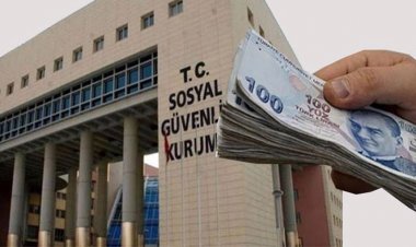 SGK Çift Maaşın Önünü Açtı! Ev Hanımlara Emeklilik Kapısı Açıldı