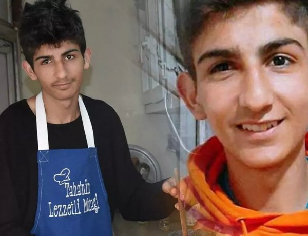 Mutfak Videolarıyla Ünlenmişti! Estetikle Adeta Bambaşka Biri Olan Taha Duymaz’ın Yeni Mesleği Şaşırttı!