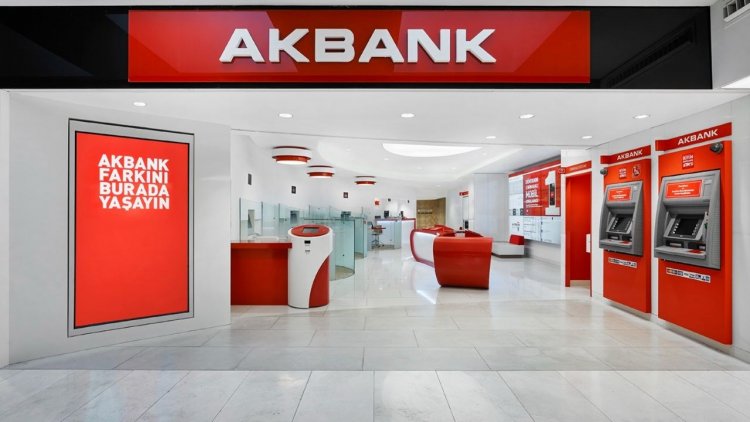 Akbank Müjdeli Haberle Geldi! O Şartı Sağlayan Kişilere Tam Tamına 1000 TL Hediye Ediyor!